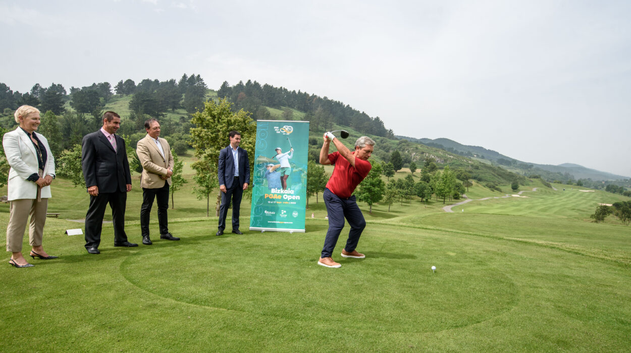 Presentación del torneo Bizkaia PGAe Open de Golf--04