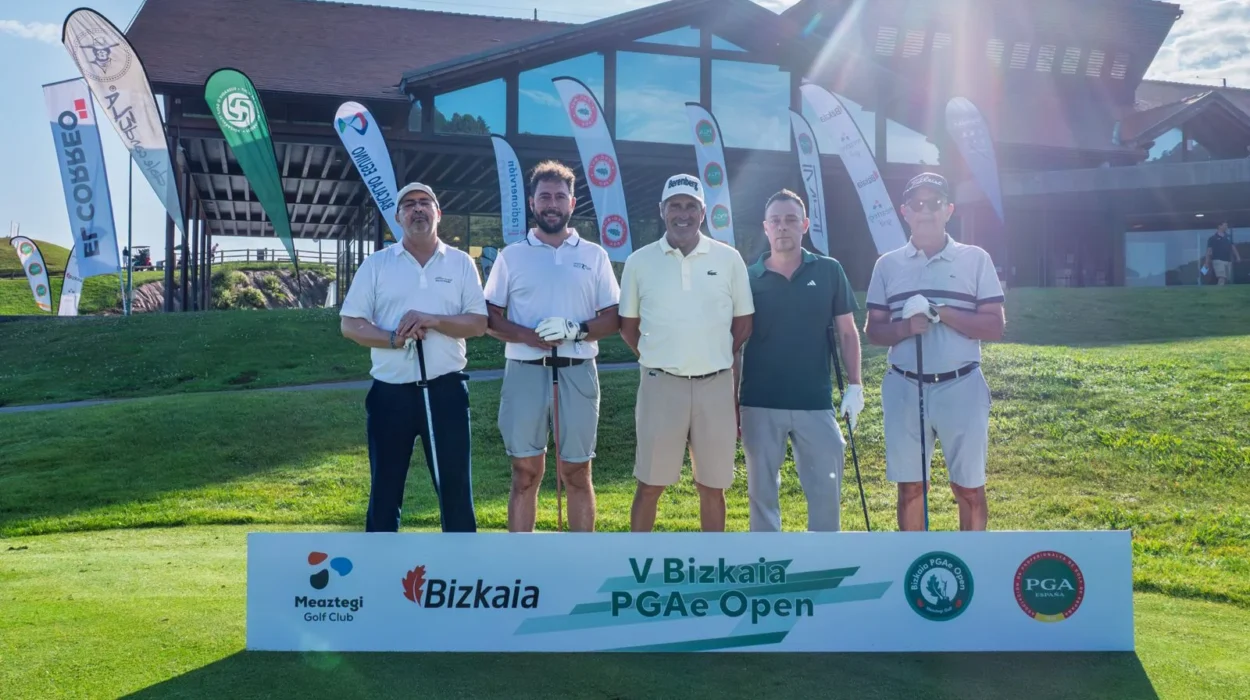 Equipo del Pro-Am de Olazábal en el V Bizkaia PGAe Open 2026 en Meaztegi Golf
