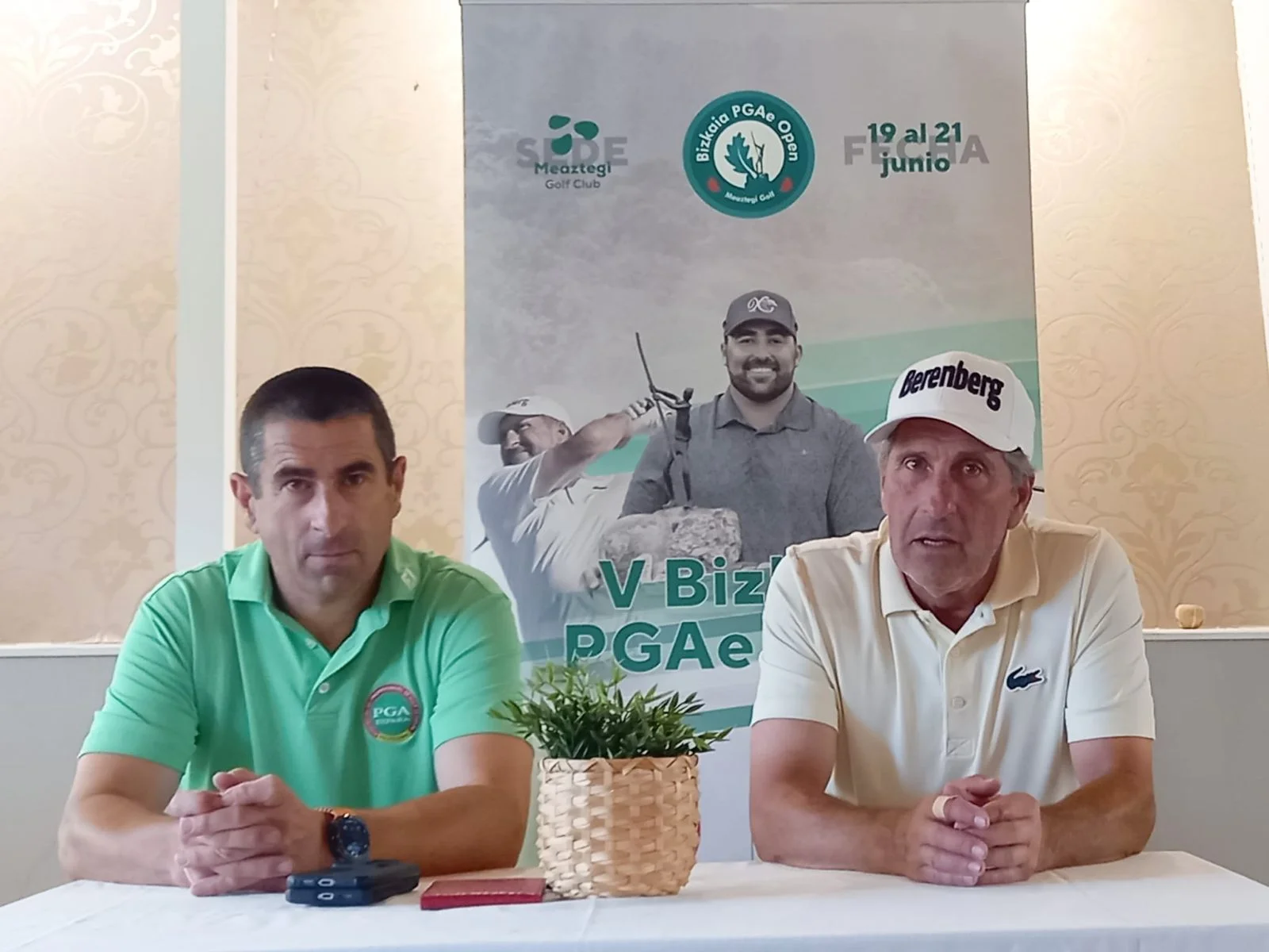 Ander junto a José María Olazábal en el Pro-Am del V Bizkaia PGAe Open 2026 en Meaztegi Golf